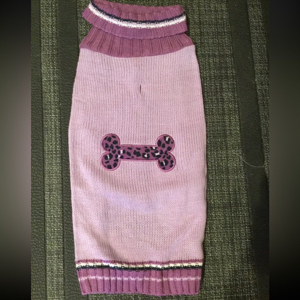 Cute Purple Leopard Bone Sweater For Dogs